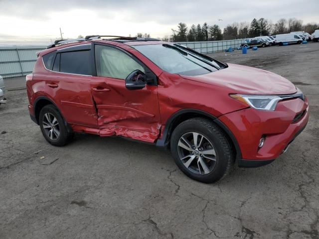 Photo 3 VIN: JTMRFREVXHJ117217 - TOYOTA RAV4 XLE 