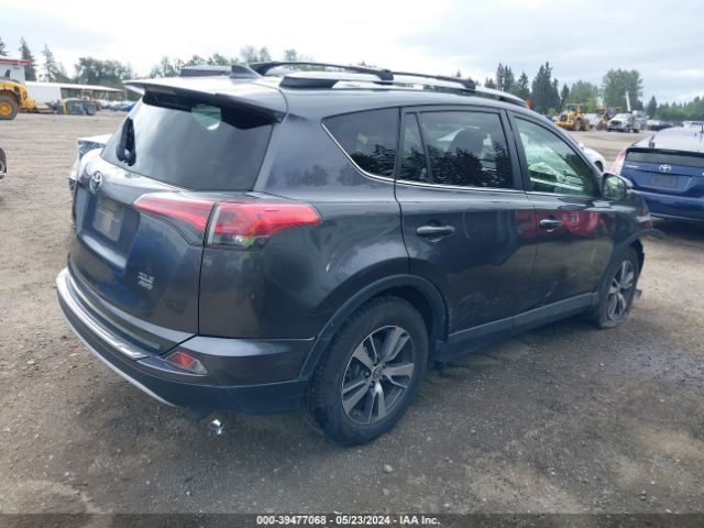 Photo 3 VIN: JTMRFREVXHJ118139 - TOYOTA RAV4 