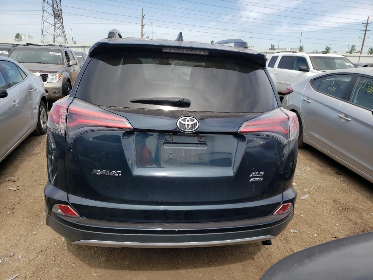 Photo 5 VIN: JTMRFREVXHJ122448 - TOYOTA RAV 4 