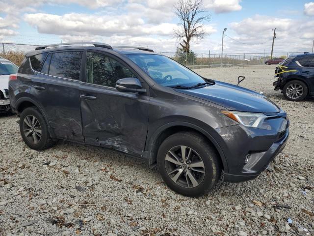 Photo 3 VIN: JTMRFREVXHJ130100 - TOYOTA RAV4 XLE 