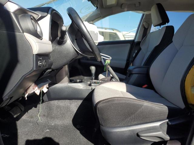 Photo 6 VIN: JTMRFREVXHJ145437 - TOYOTA RAV4 XLE 