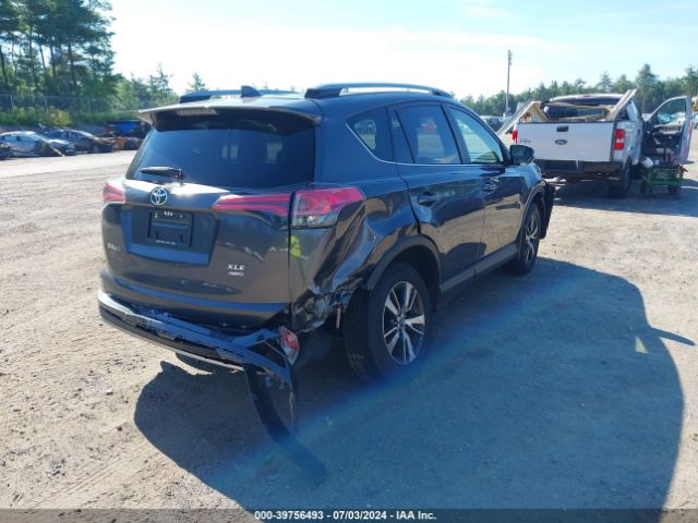 Photo 3 VIN: JTMRFREVXHJ716621 - TOYOTA RAV4 