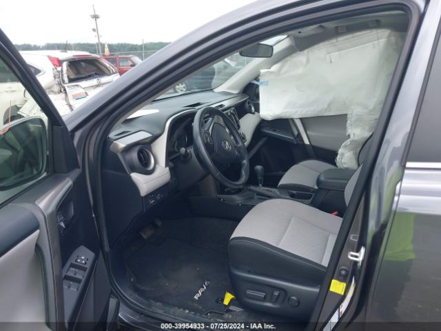 Photo 4 VIN: JTMRFREVXJD249298 - TOYOTA RAV4 