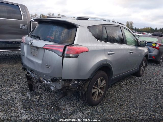 Photo 3 VIN: JTMRFREVXJJ219123 - TOYOTA RAV4 