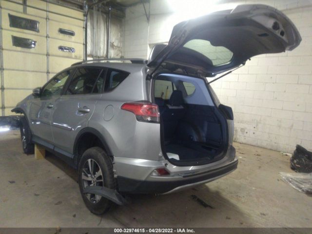 Photo 2 VIN: JTMRFREVXJJ222409 - TOYOTA RAV4 