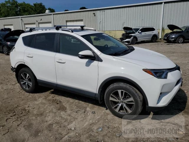 Photo 3 VIN: JTMRFREVXJJ244068 - TOYOTA RAV 4 