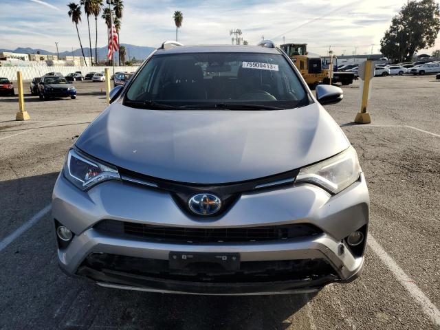 Photo 4 VIN: JTMRJREV1JD157611 - TOYOTA RAV4 