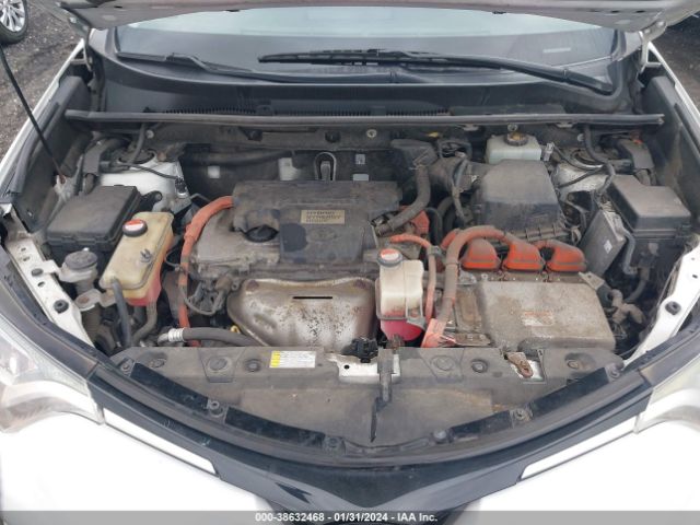 Photo 9 VIN: JTMRJREV2GD032562 - TOYOTA RAV4 