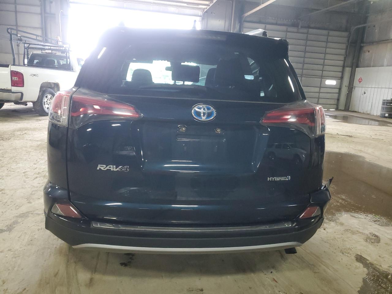 Photo 5 VIN: JTMRJREV3JD186432 - TOYOTA RAV 4 