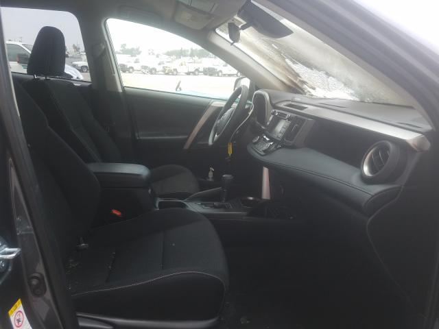 Photo 4 VIN: JTMRJREV4JD242121 - TOYOTA RAV4 HV LE 