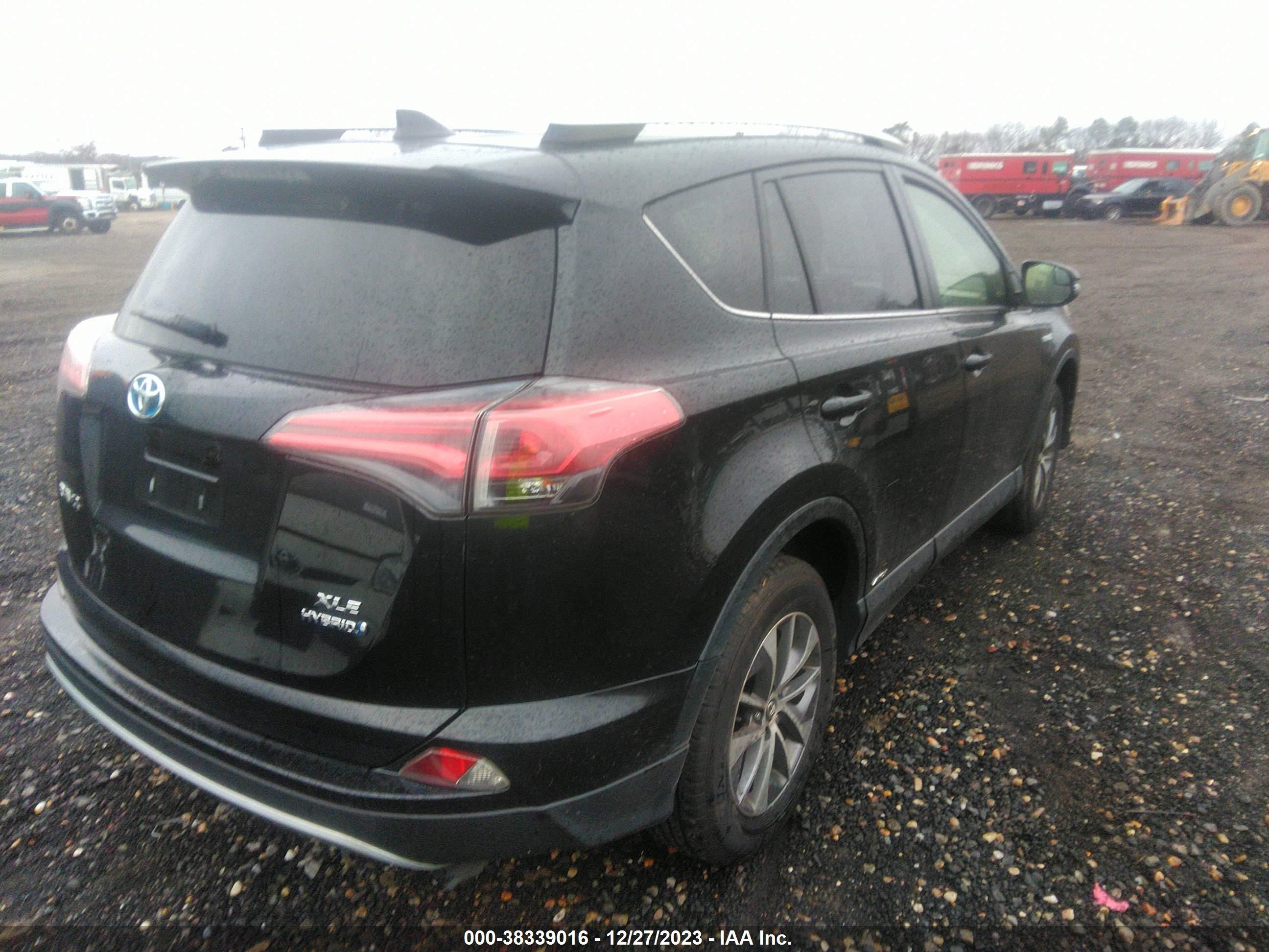 Photo 3 VIN: JTMRJREV5GD032698 - TOYOTA RAV 4 