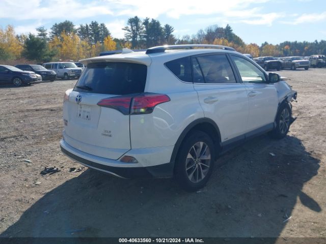 Photo 3 VIN: JTMRJREV5HD100077 - TOYOTA RAV4 