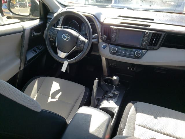 Photo 8 VIN: JTMRJREV5HD114299 - TOYOTA RAV4 HV LE 