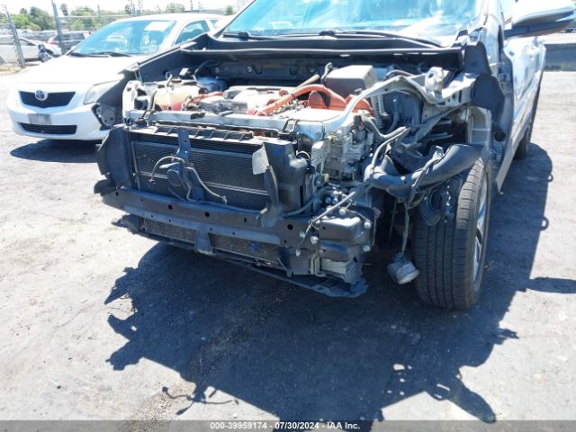 Photo 5 VIN: JTMRJREV6GD043516 - TOYOTA RAV4 