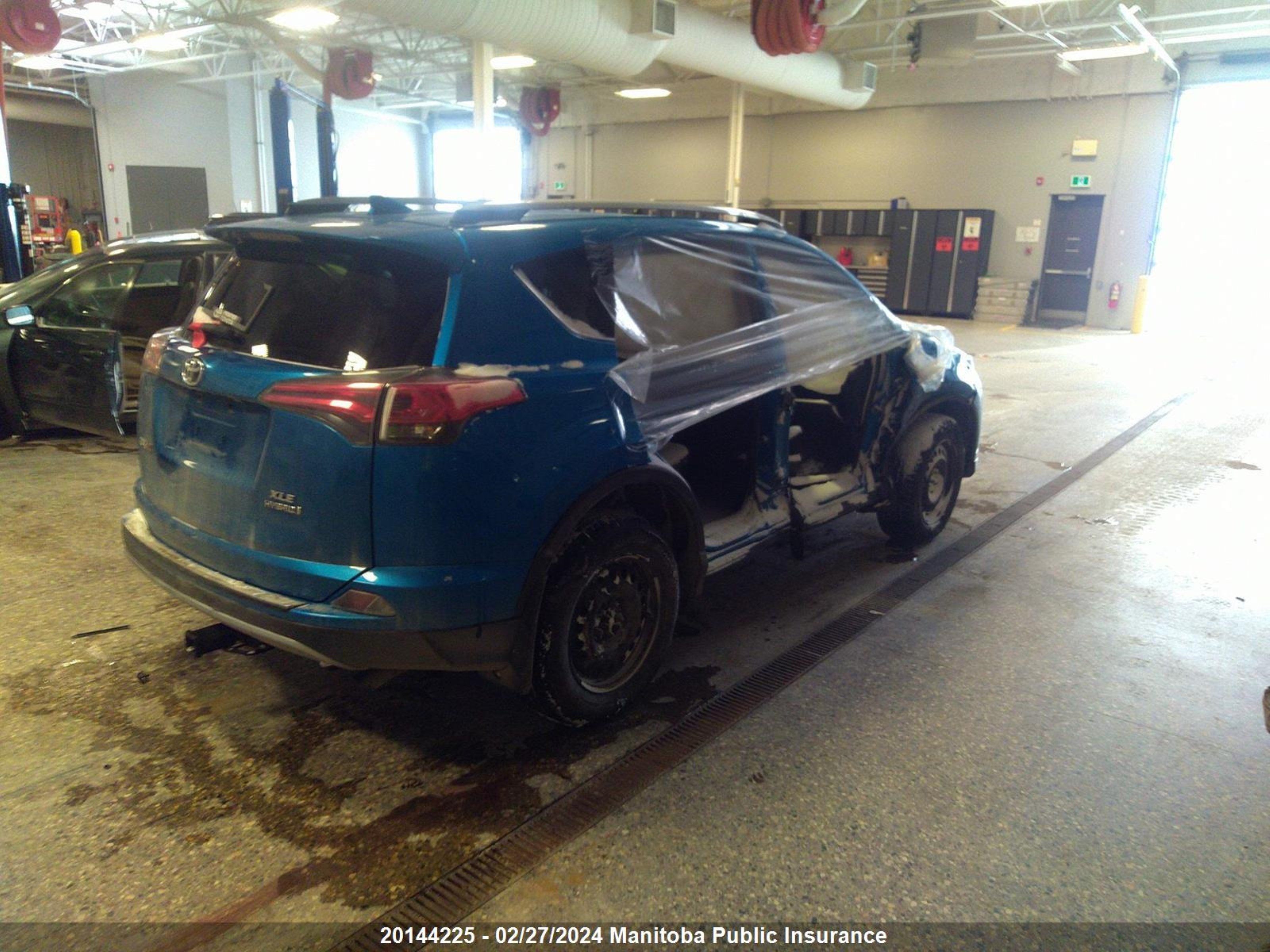 Photo 3 VIN: JTMRJREV6HD101299 - TOYOTA RAV 4 