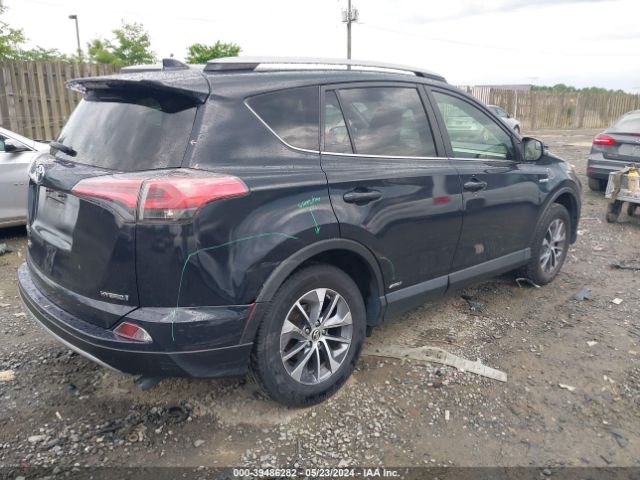 Photo 3 VIN: JTMRJREV6HD149997 - TOYOTA RAV4 HYBRID 