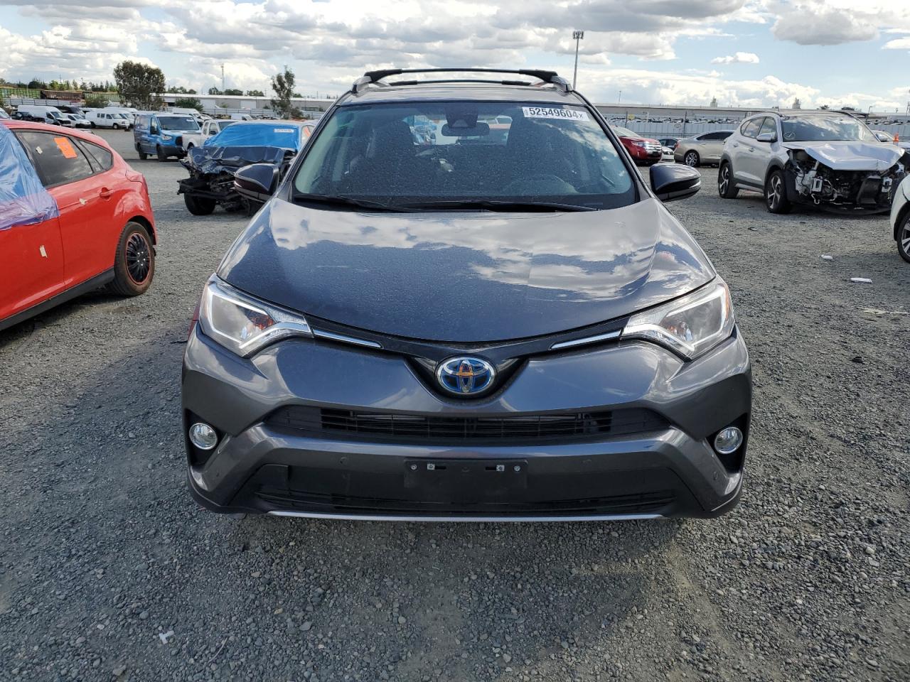 Photo 4 VIN: JTMRJREV6HD151071 - TOYOTA RAV 4 