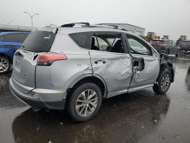 Photo 2 VIN: JTMRJREV6JD188627 - TOYOTA RAV4 HV LE 