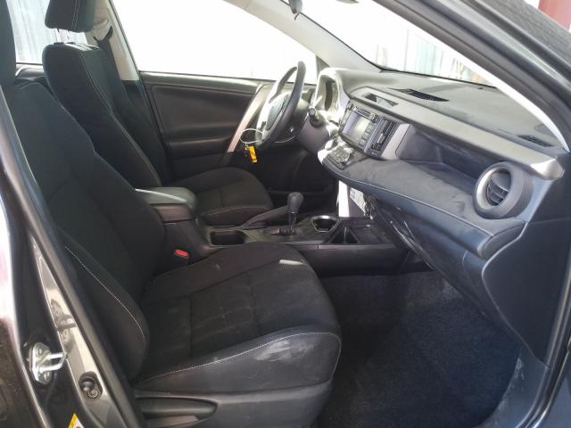 Photo 4 VIN: JTMRJREV6JD217950 - TOYOTA RAV4 HV LE 