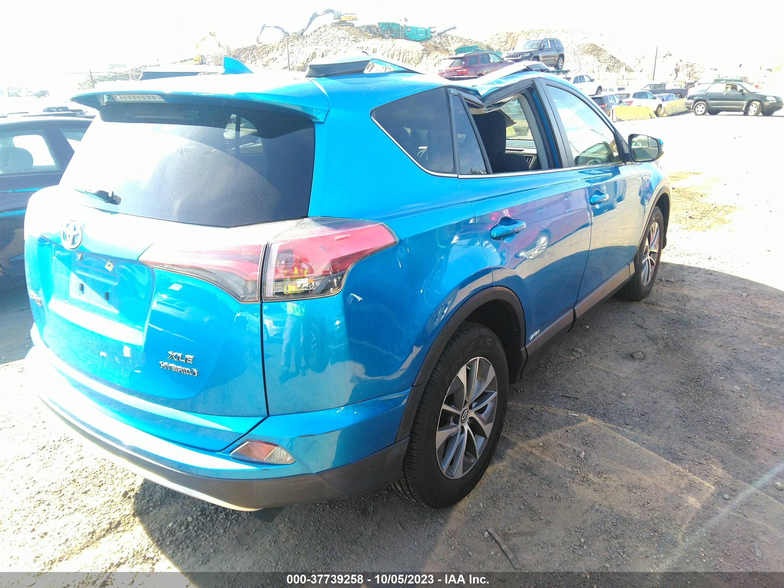 Photo 3 VIN: JTMRJREV7GD034971 - TOYOTA RAV 4 