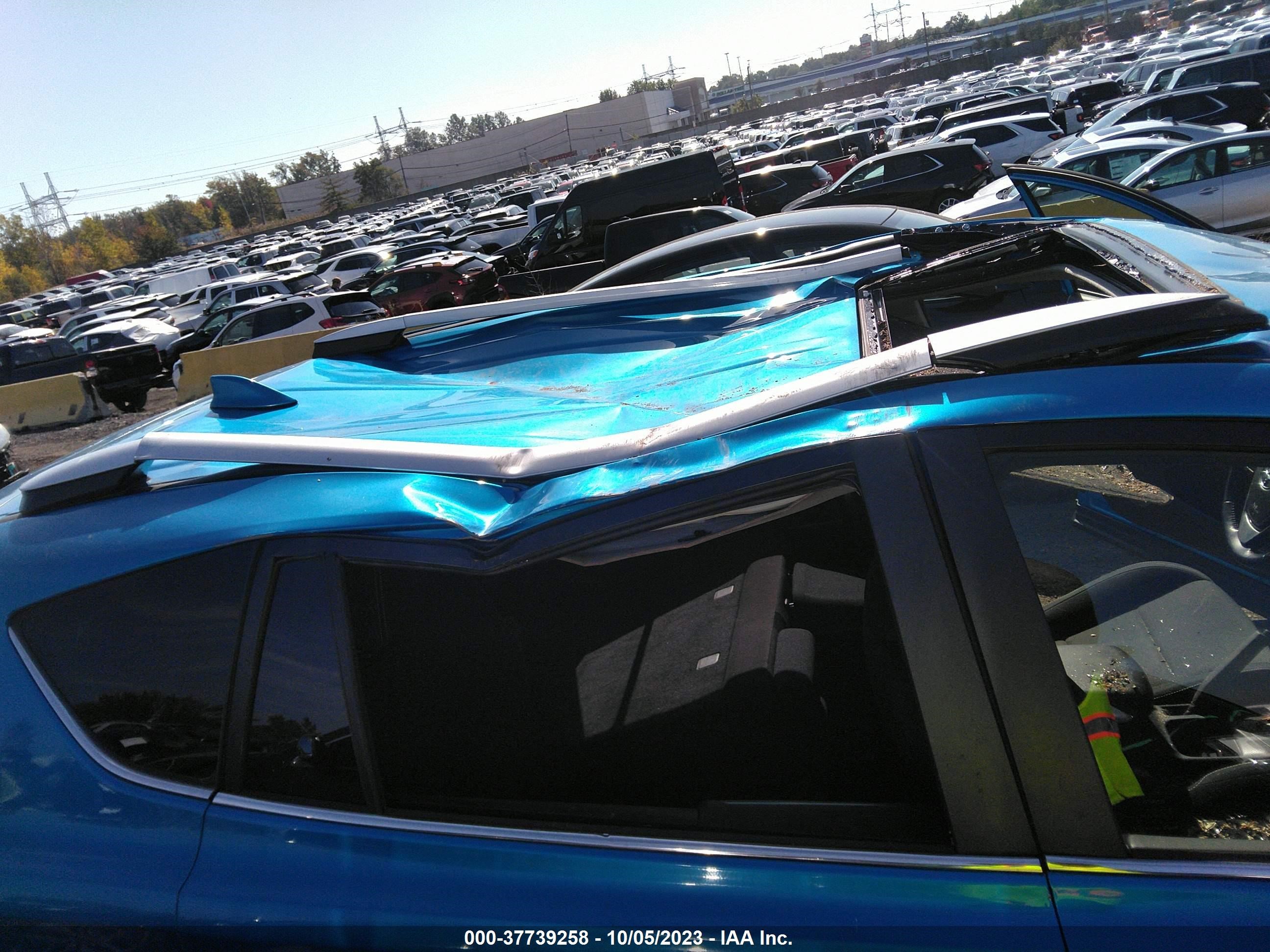 Photo 5 VIN: JTMRJREV7GD034971 - TOYOTA RAV 4 