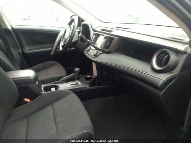 Photo 4 VIN: JTMRJREV7HD148440 - TOYOTA RAV4 HYBRID 