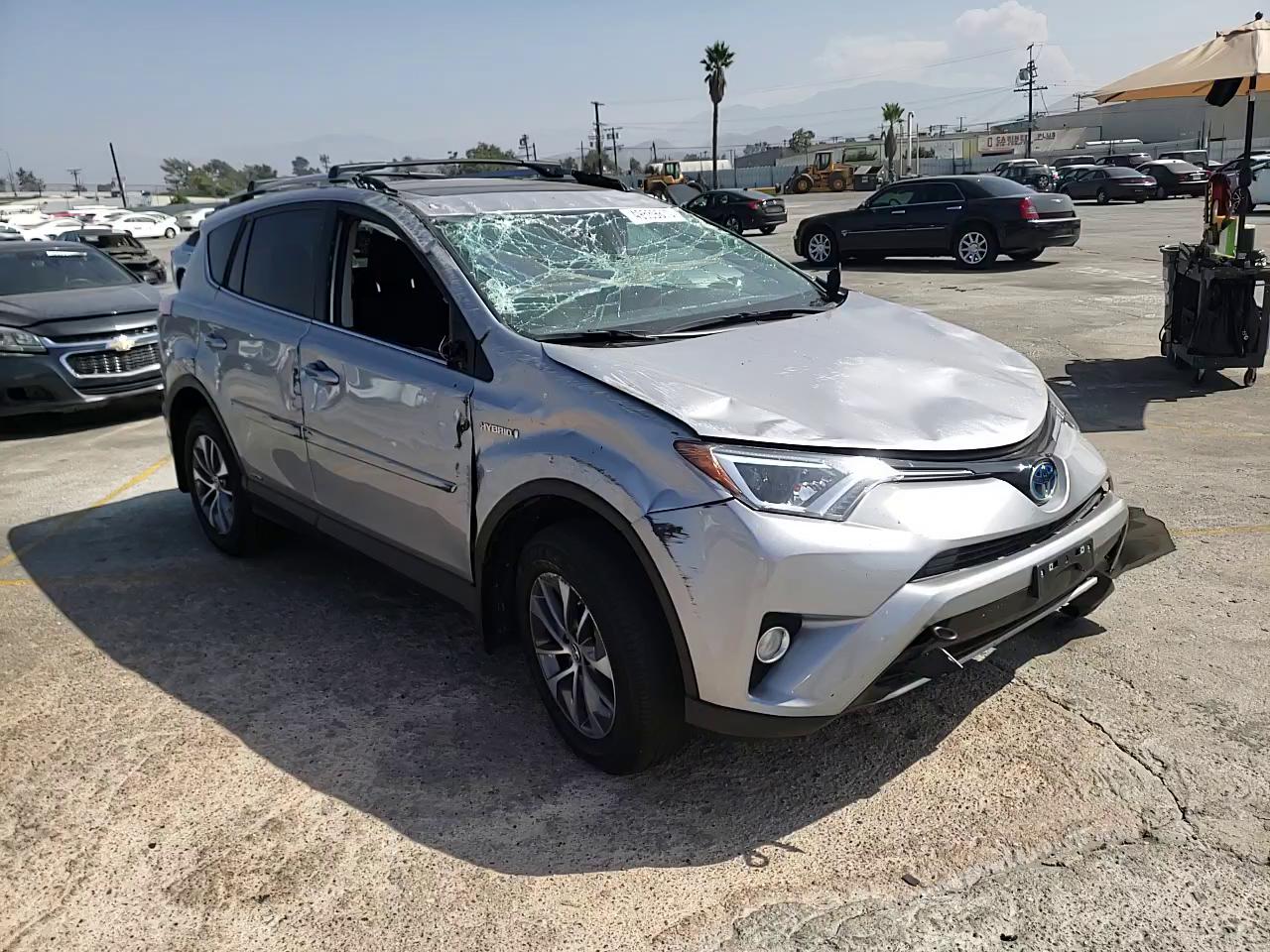 Photo 10 VIN: JTMRJREV7JD244607 - TOYOTA RAV4 HV LE 