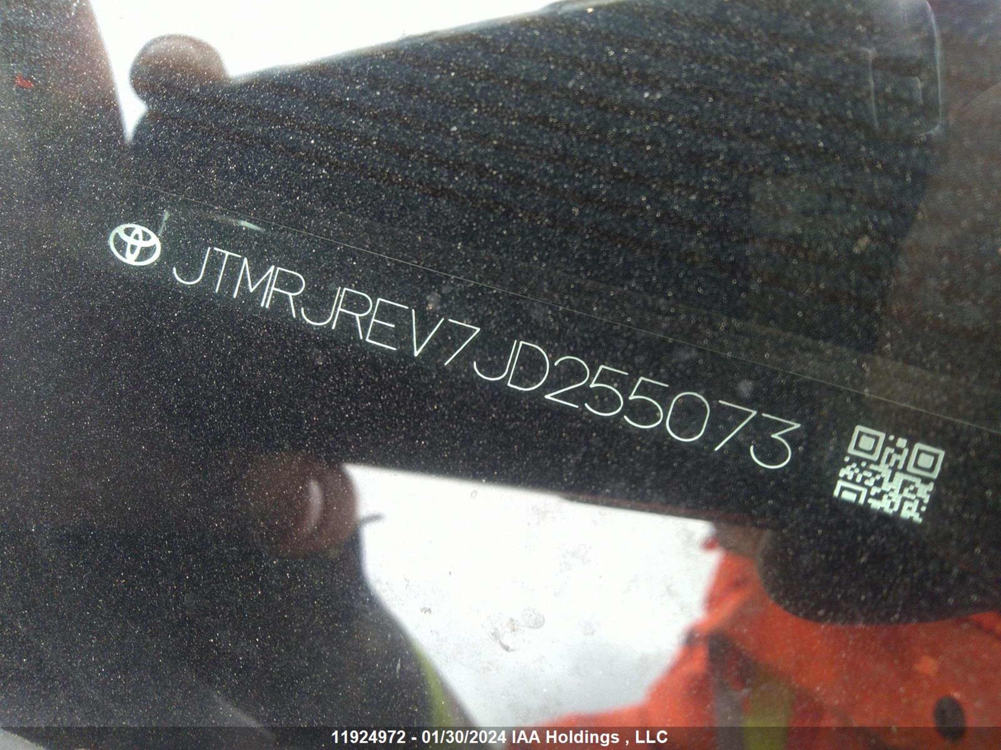 Photo 8 VIN: JTMRJREV7JD255073 - TOYOTA RAV 4 