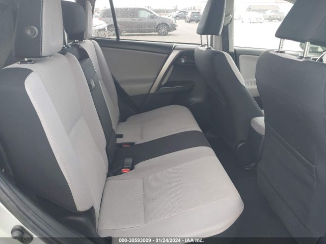 Photo 7 VIN: JTMRJREV8GD033182 - TOYOTA RAV4 HYBRID 