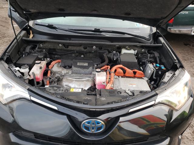 Photo 6 VIN: JTMRJREV9HD141778 - TOYOTA RAV4 HV LE 