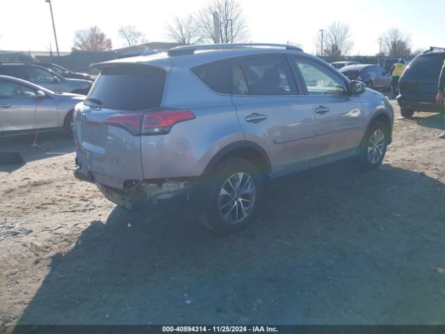 Photo 3 VIN: JTMRJREV9HD147788 - TOYOTA RAV4 