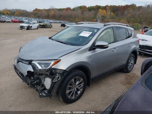 Photo 1 VIN: JTMRJREV9JD166184 - TOYOTA RAV4 