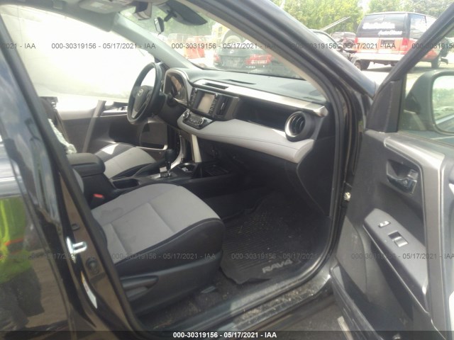 Photo 4 VIN: JTMRJREVXHD062734 - TOYOTA RAV4 HYBRID 