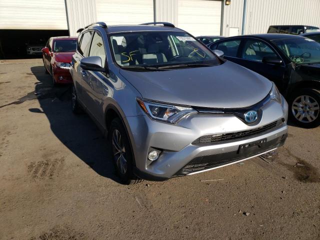 Photo 0 VIN: JTMRJREVXHD070560 - TOYOTA RAV4 HV LE 