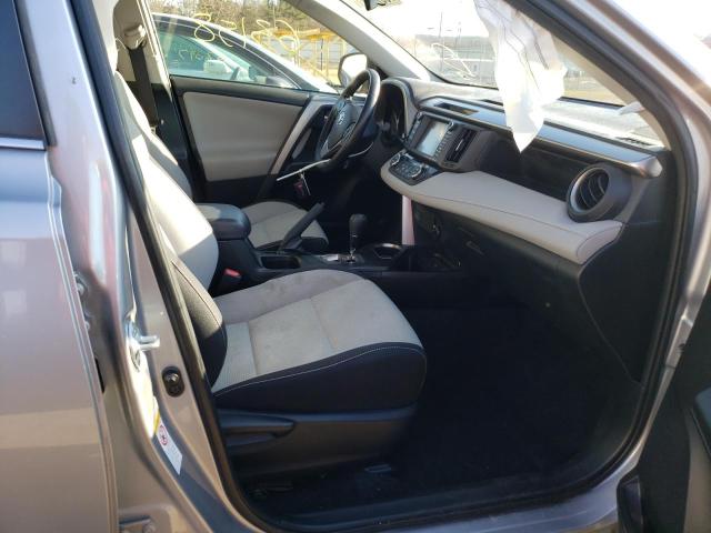 Photo 4 VIN: JTMRJREVXHD070560 - TOYOTA RAV4 HV LE 