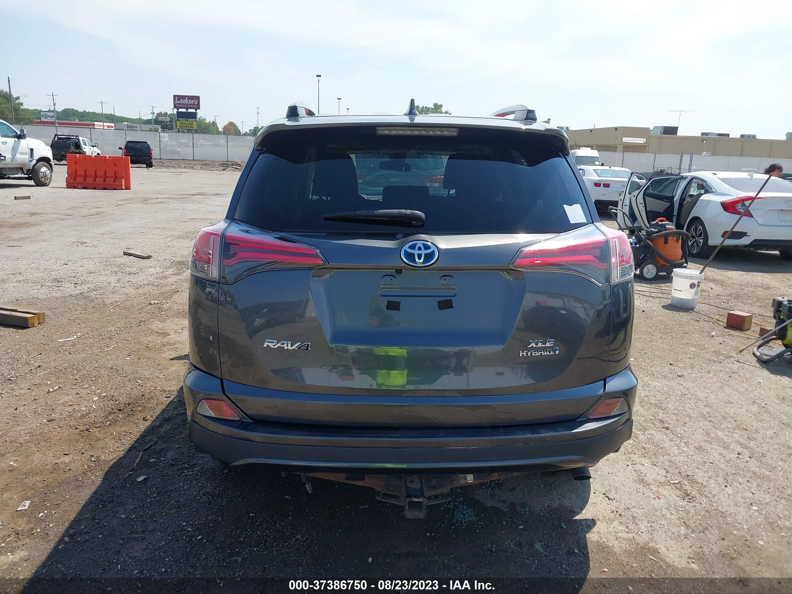 Photo 15 VIN: JTMRJREVXHD095510 - TOYOTA RAV 4 