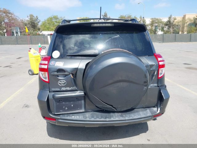 Photo 5 VIN: JTMRK4DV1AD013185 - TOYOTA RAV4 