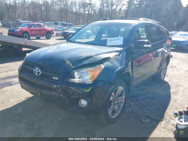 Photo 1 VIN: JTMRK4DV4B5103765 - TOYOTA RAV4 