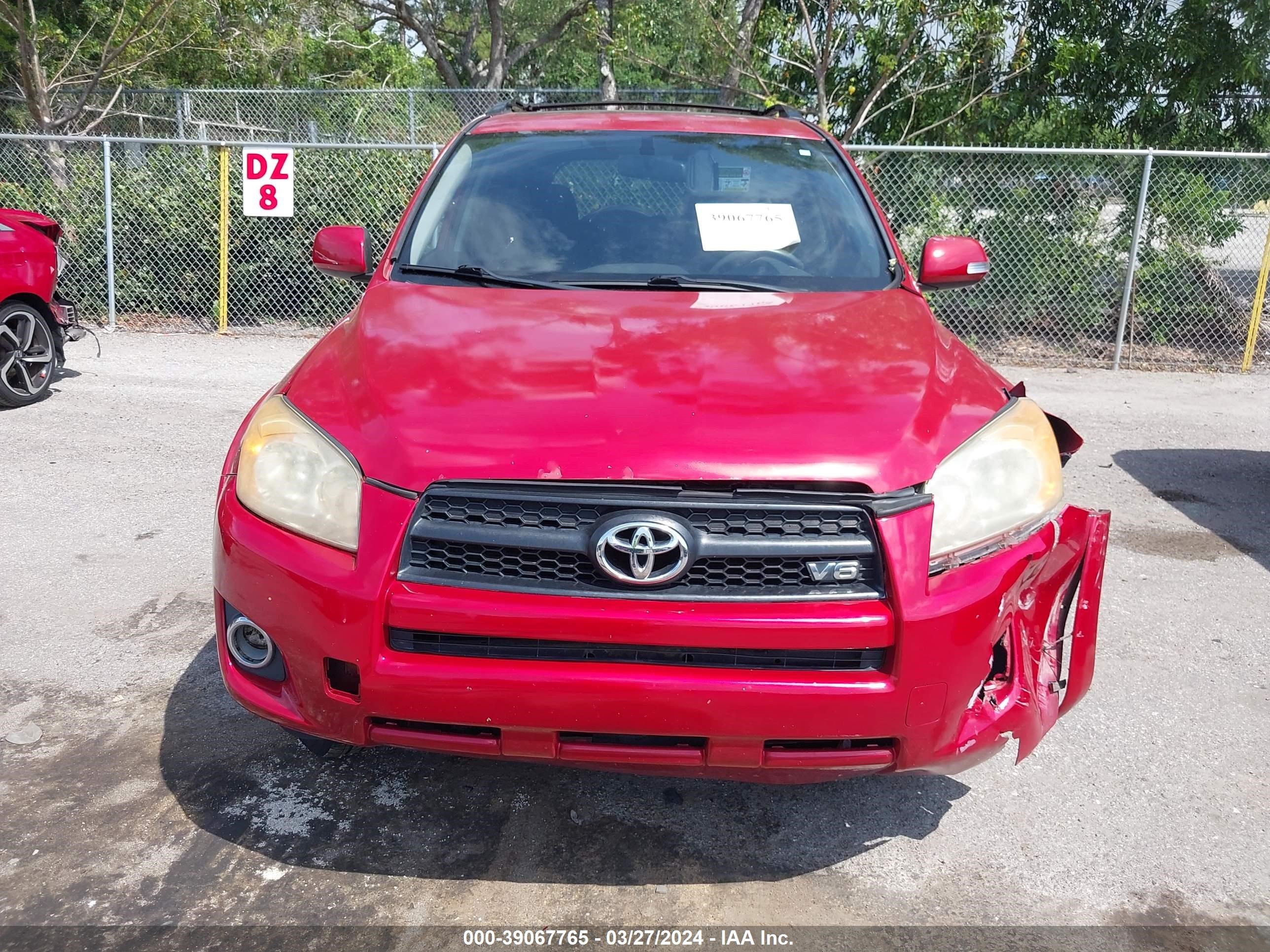 Photo 11 VIN: JTMRK4DV5A5089339 - TOYOTA RAV 4 