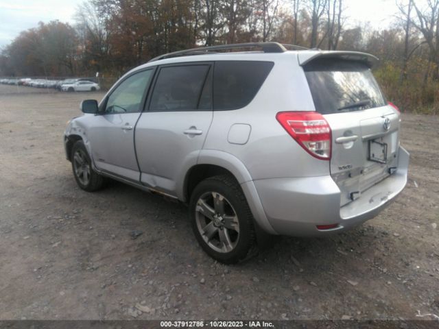 Photo 2 VIN: JTMRK4DV5A5095562 - TOYOTA RAV4 