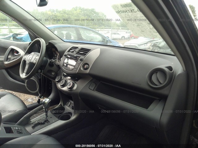 Photo 4 VIN: JTMRK4DV6B5101614 - TOYOTA RAV4 