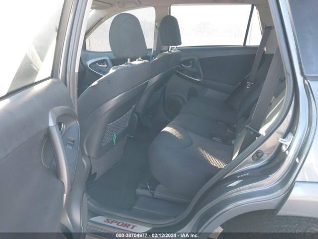 Photo 7 VIN: JTMRK4DV8A5092381 - TOYOTA RAV4 