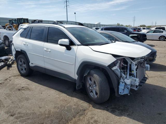 Photo 3 VIN: JTMRWRFV2ND145943 - TOYOTA RAV4 XLE 