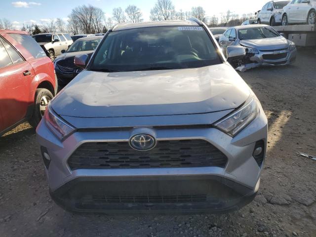 Photo 4 VIN: JTMRWRFV3KJ018910 - TOYOTA RAV4 