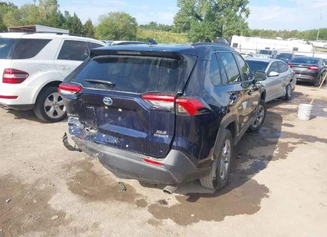 Photo 3 VIN: JTMRWRFV3ND145238 - TOYOTA RAV4 