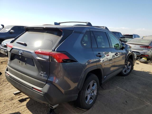 Photo 2 VIN: JTMRWRFV3RD237486 - TOYOTA RAV4 XLE 