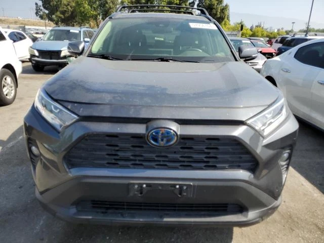 Photo 4 VIN: JTMRWRFV4LD550117 - TOYOTA RAV4 XLE 