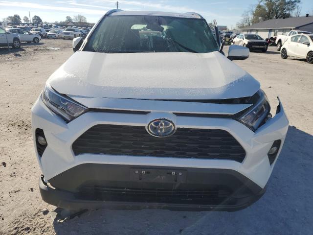 Photo 4 VIN: JTMRWRFV5KD014100 - TOYOTA RAV4 XLE 