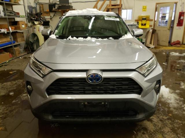 Photo 4 VIN: JTMRWRFV5LD068515 - TOYOTA RAV4 XLE 