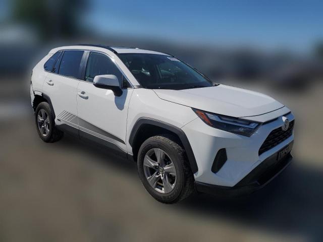 Photo 3 VIN: JTMRWRFV6PD167981 - TOYOTA RAV4 